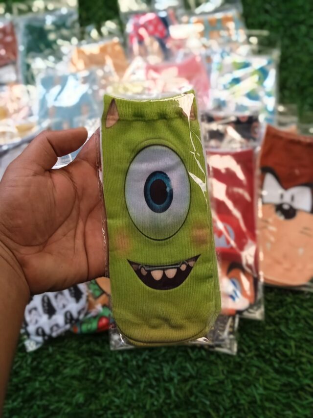 Medias Monsters Inc: Mike W