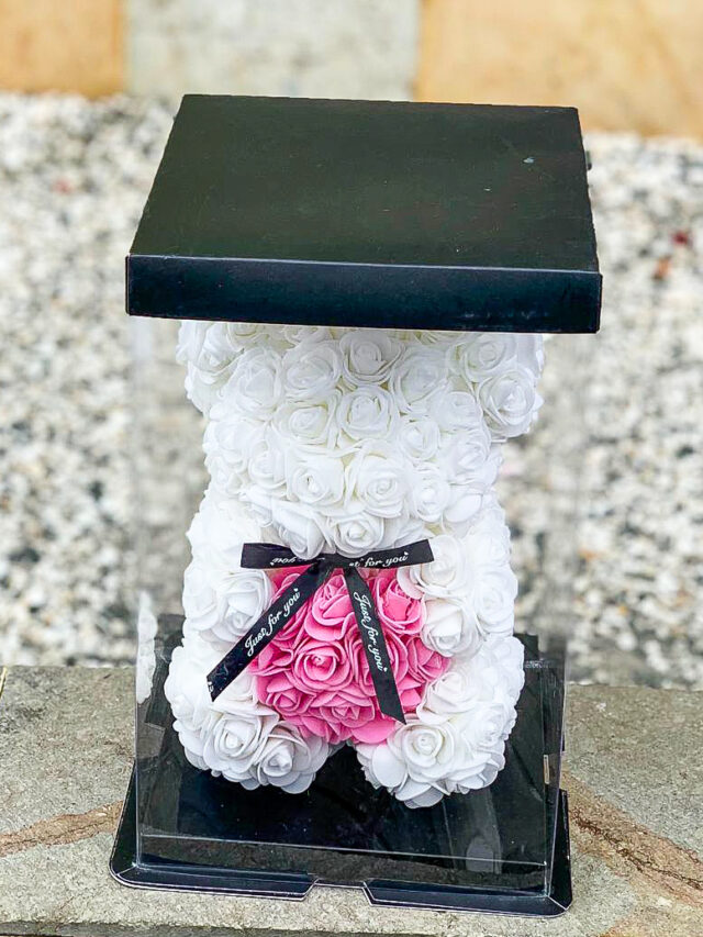 Oso de Rosas Artificiales Blanco