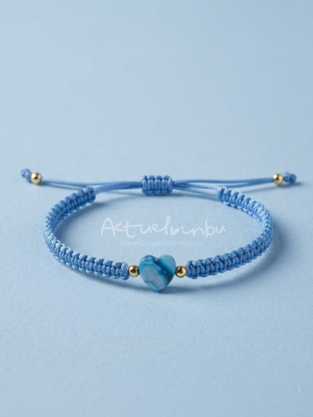 Pulsera tejida dije corazon